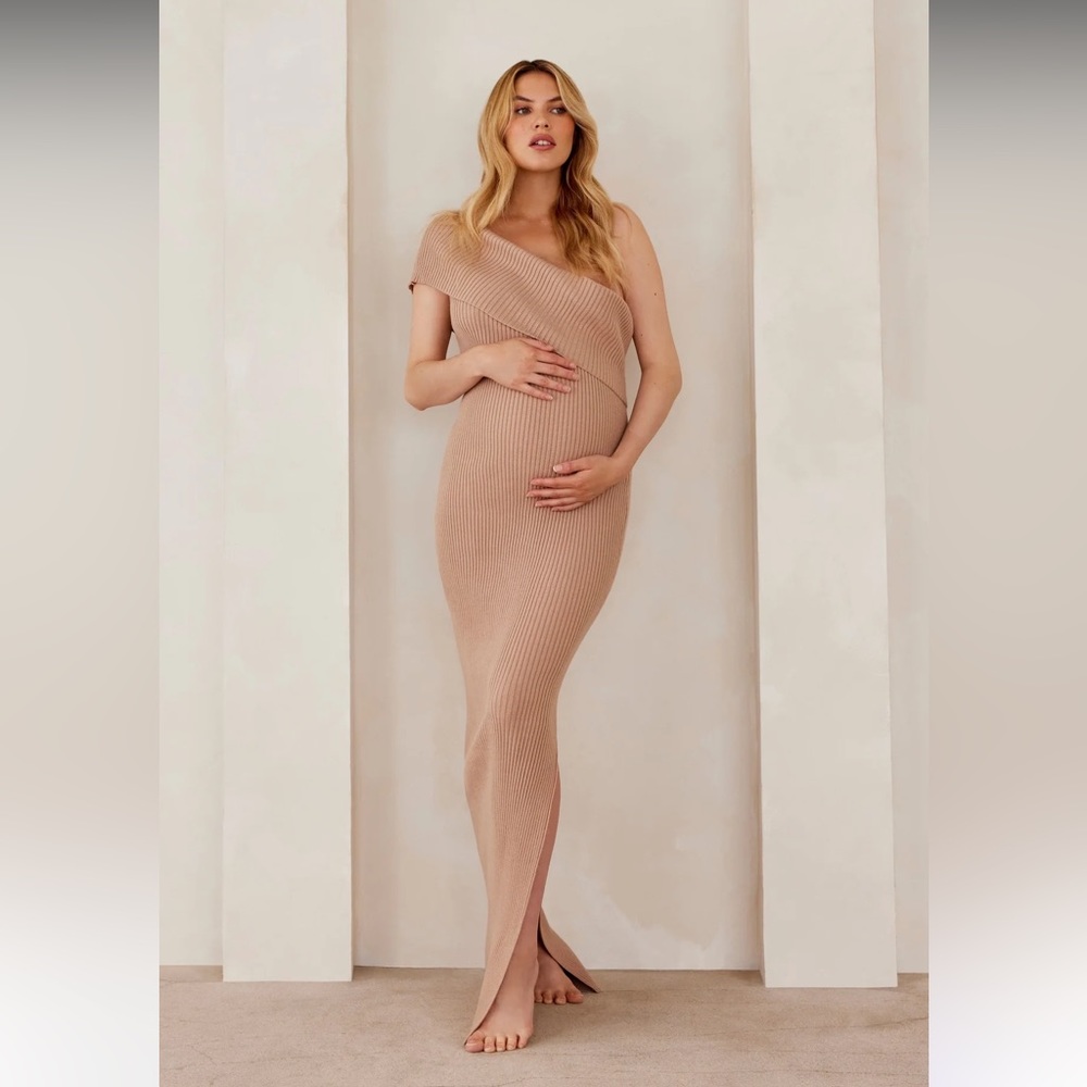 Bumpsuit Maternity dress - tan sweater dress - size medium - new with tags